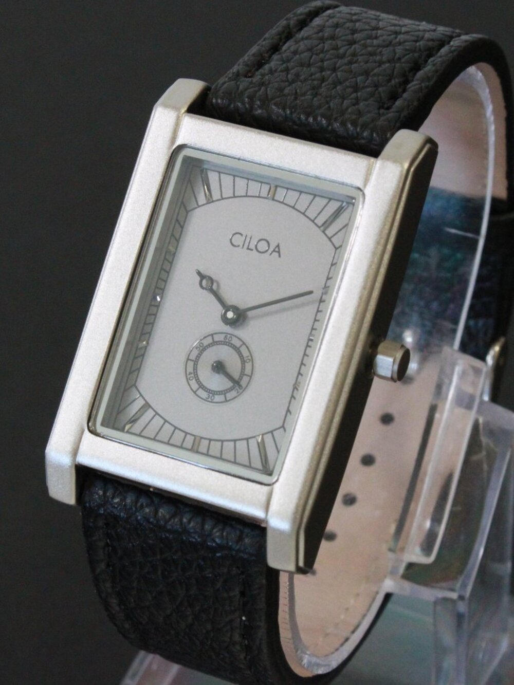 Men's Quartz Tank Style Watch Small Seconds Sub Dial Black Leather 28mm X 43mm - Picture 4 of 13